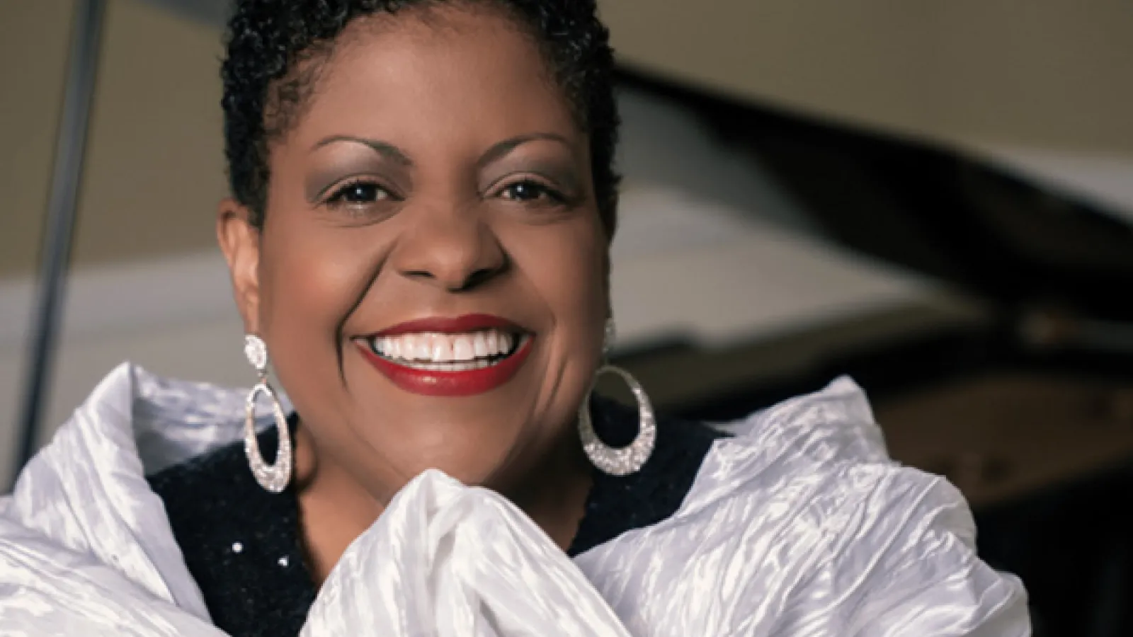 Carmen Bradford