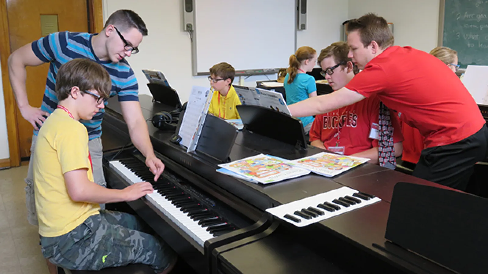 Middle School Concert Band Academy piano class