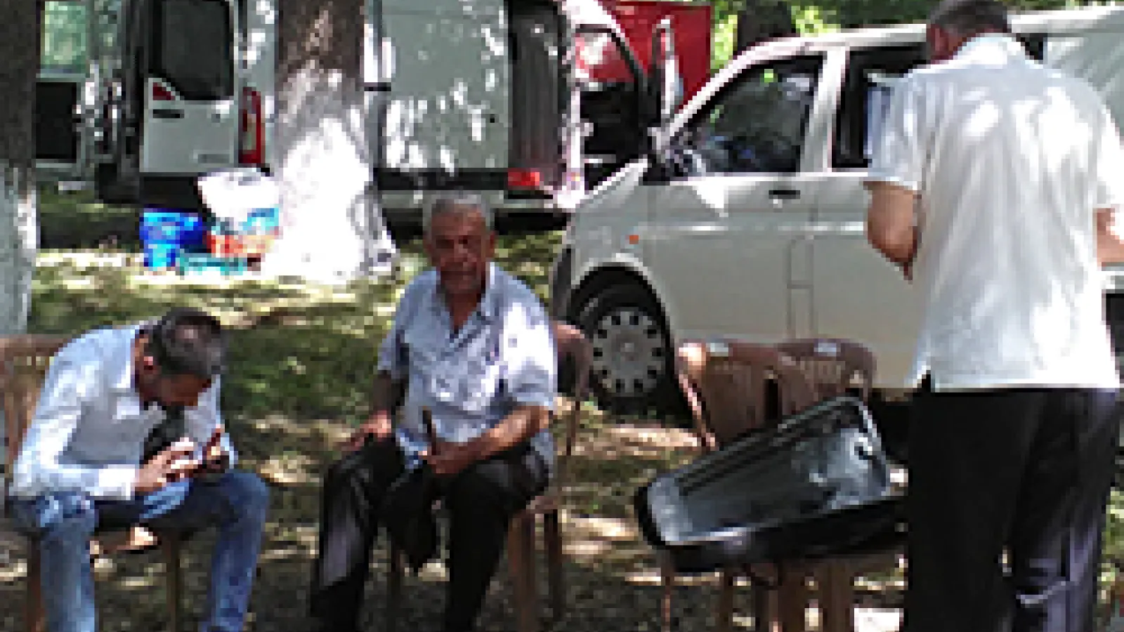 Turkish Roman family musicians