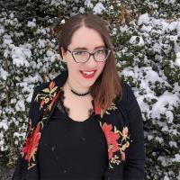 Dana Plank's headshot