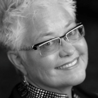 Dianne Frazer