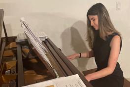 Anna, double major student