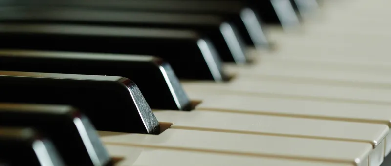 Piano keyboard