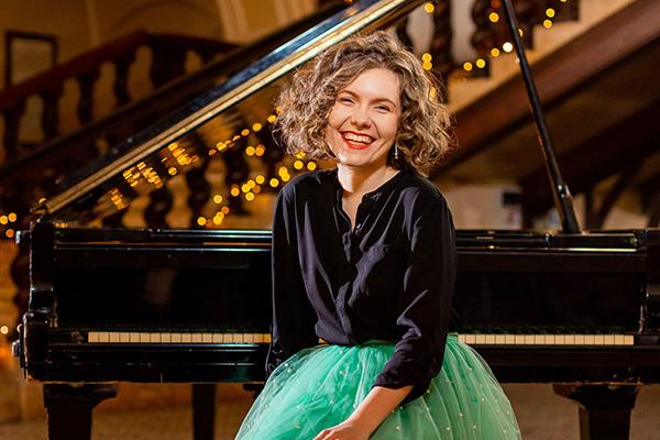 Guest artist Alexa Stier, piano, presents lecture recital