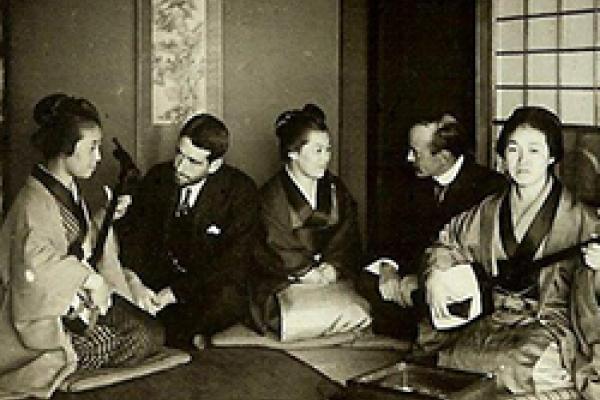 Western travelers listen to Meiji-era Japanese musicians