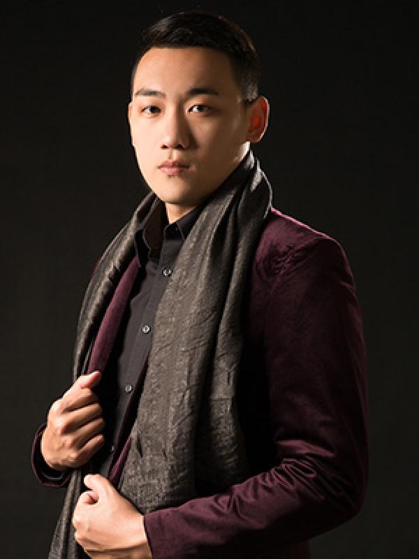Leo Wang's graduate associate profile