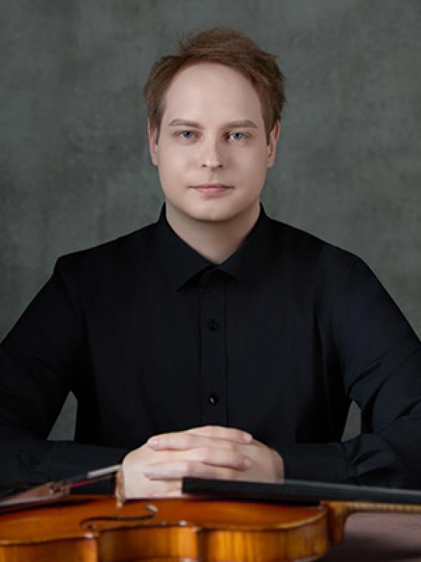 Andrii Isakov's faculty profile