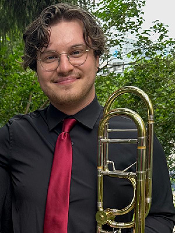 Gavin Abrams' graduate associate profile