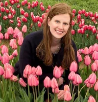 Lindsay Warrenburg