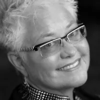 Dianne Frazer