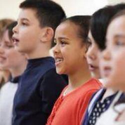 Young students singing Young students singing